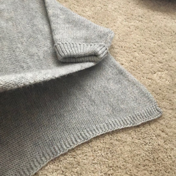 Poncho sweater * soft and cozy* - Picture 6 of 8